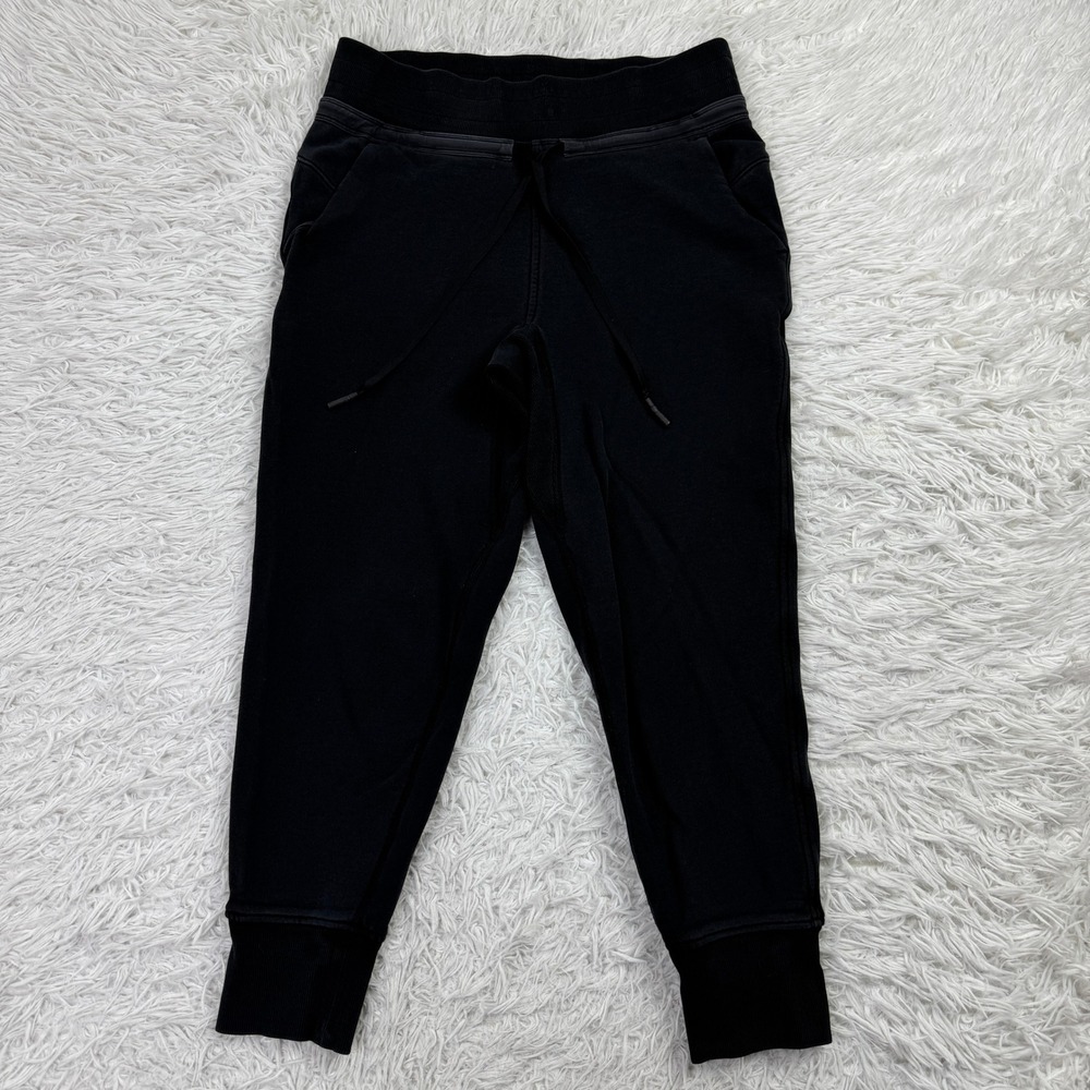 Lululemon‎ Pants Womens 6 Black Warm Down Jogger II Sweatpants High Rise Cropped